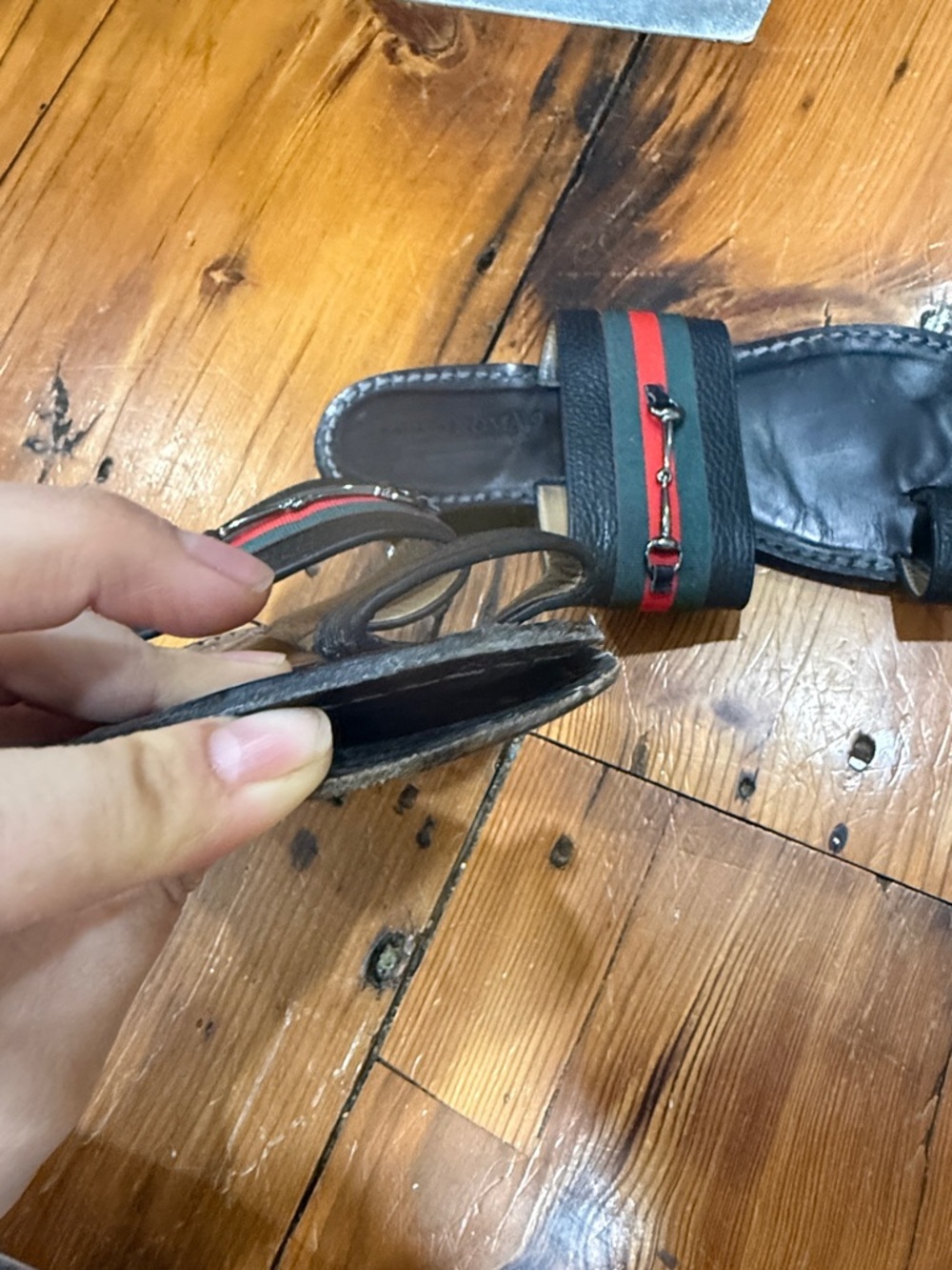 Corsa Roma 9 Montecatini Terme Black Leather Slide Sandals Red and Green Accent - Picture 5 of 7